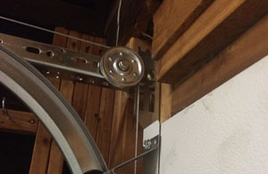 Garage door pulley Owings Mills